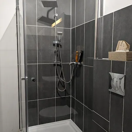 公寓 Zum Runden Turm